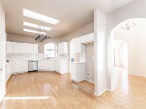 12347 Shadowvista Dr, Houston TX 77082