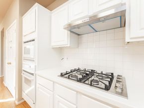 12347 Shadowvista Dr, Houston TX 77082