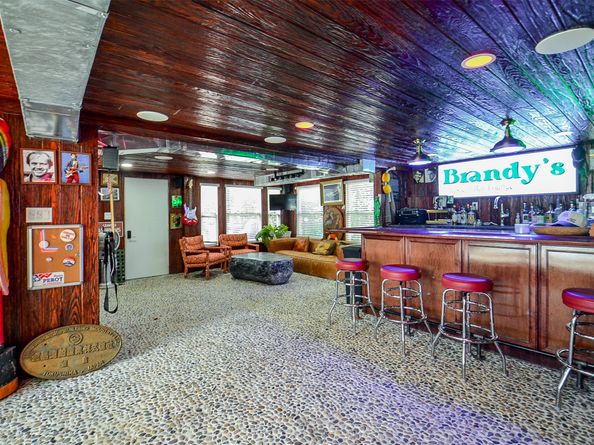 816 W Main Street, Houston TX 77006