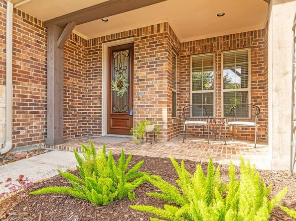 25203 Gaddis Oaks Drive, Spring TX 77389