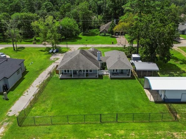 14422 Lakeside Terrace Drive, Houston TX 77044