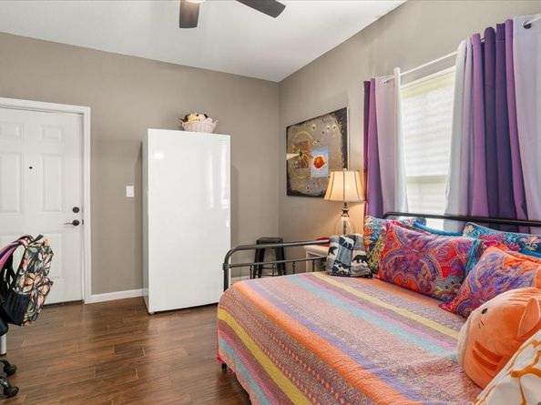 14422 Lakeside Terrace Drive, Houston TX 77044