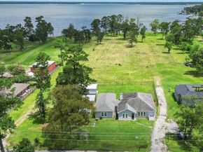 14422 Lakeside Terrace Drive, Houston TX 77044
