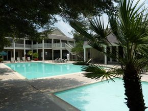 2100 Tanglewilde Street 250, Houston TX 77063