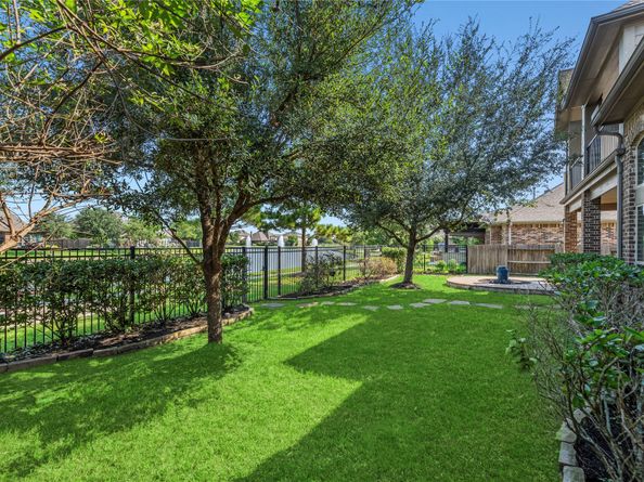 9917 Easton Sky Lane, Cypress TX 77433