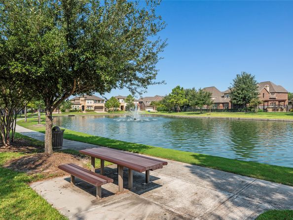 9917 Easton Sky Lane, Cypress TX 77433