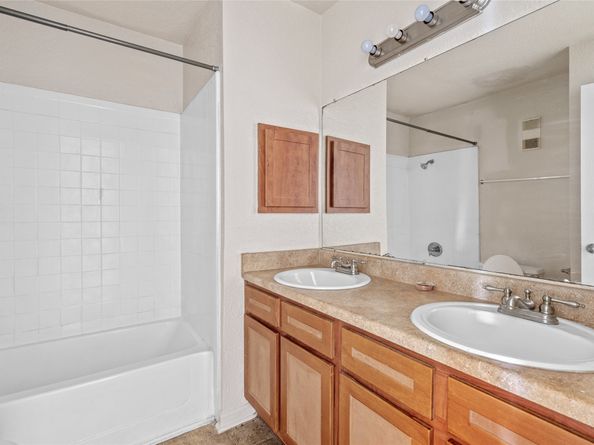 8100 Creekbend Drive 131, Houston TX 77071