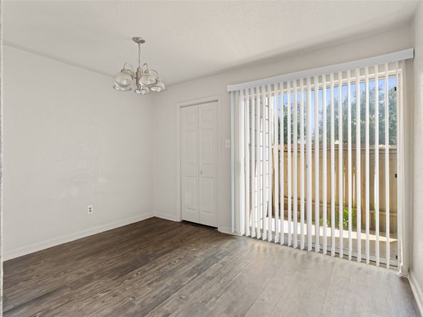 8100 Creekbend Drive 131, Houston TX 77071