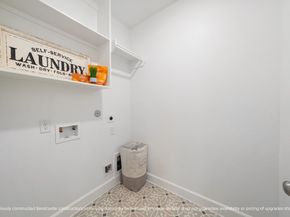 5519 Katy Street, Houston TX 77007