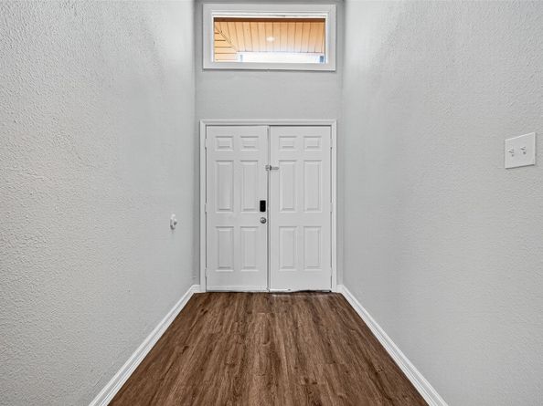 7706 Miller Glen Lane, Houston TX 77072