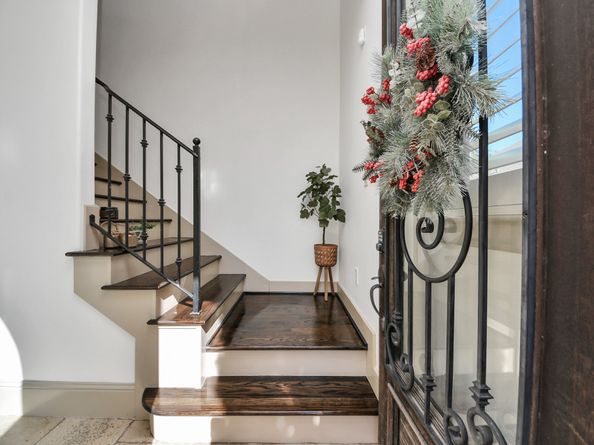 1141 W 23rd st A, Houston TX 77008