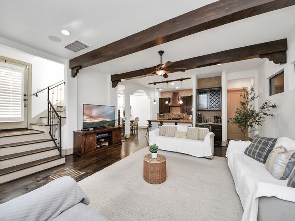 1141 W 23rd st A, Houston TX 77008