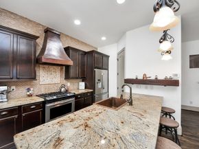 1141 W 23rd st A, Houston TX 77008