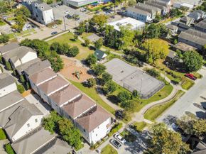 1141 W 23rd st A, Houston TX 77008