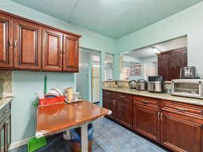 8023 Findlay Street, Houston TX 77017