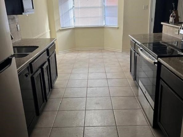 15814 Havenhurst Drive, Houston TX 77059