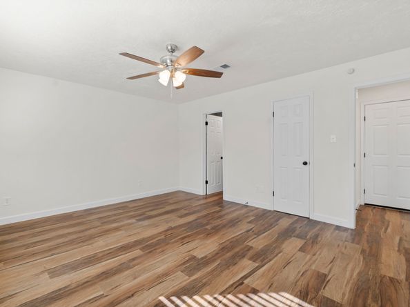 255 Taranto Lane, Houston TX 77015