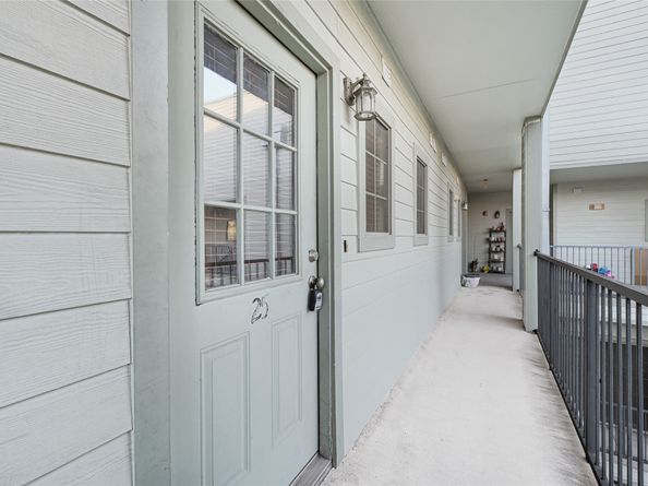 2900 Hamilton Street 25, Houston TX 77004