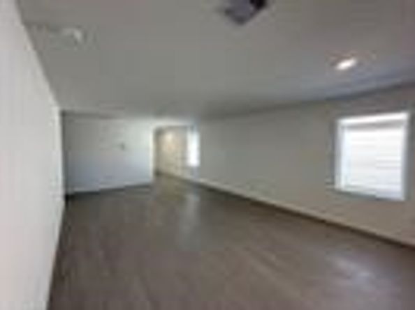 10818 Red Orchid Dr, Houston TX 77016