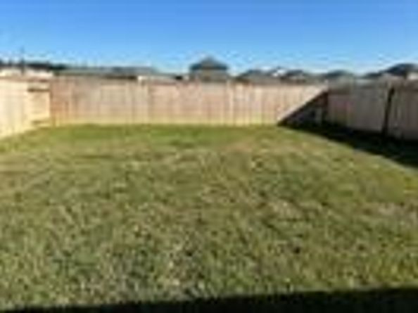 10818 Red Orchid Dr, Houston TX 77016