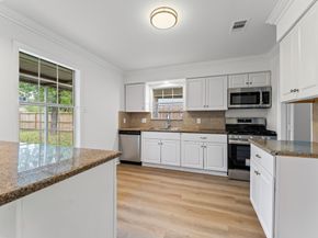 7007 Carvel Lane, Houston TX 77074