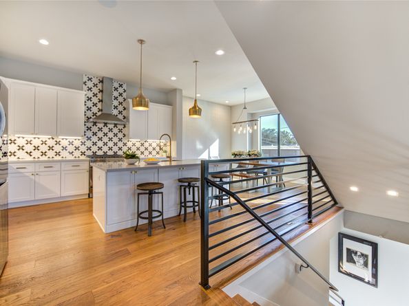 820 Wakefield Drive A, Houston TX 77018