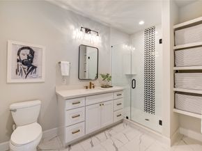 820 Wakefield Drive A, Houston TX 77018