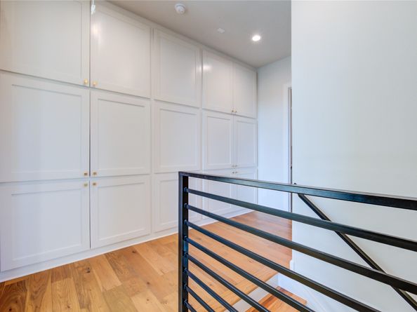 820 Wakefield Drive A, Houston TX 77018