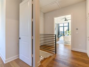 820 Wakefield Drive A, Houston TX 77018