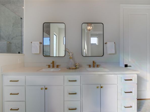 820 Wakefield Drive A, Houston TX 77018