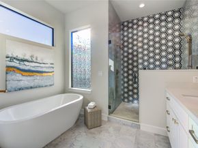 820 Wakefield Drive A, Houston TX 77018