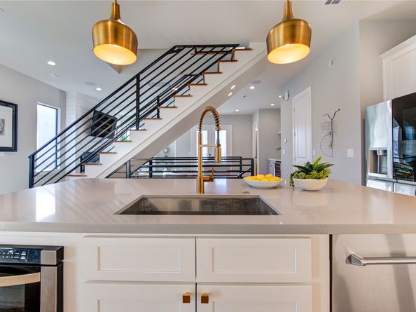 820 Wakefield Drive A, Houston TX 77018