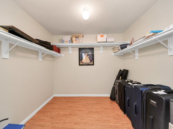 9519 Summer Laurel Lane, Houston TX 77088