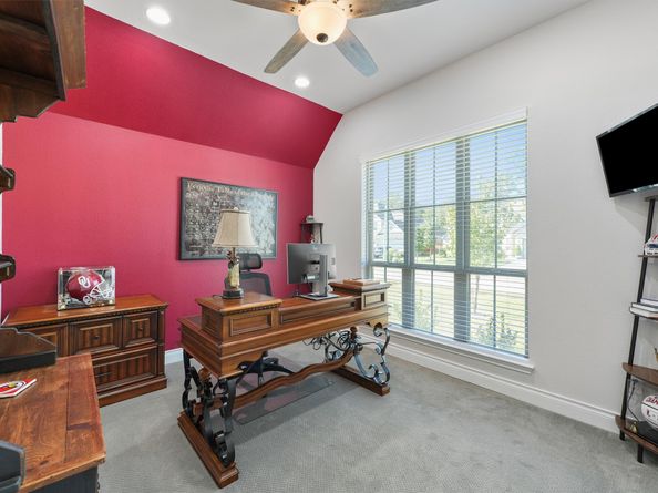 19219 Yellow Chestnut Lane, New Caney TX 77357