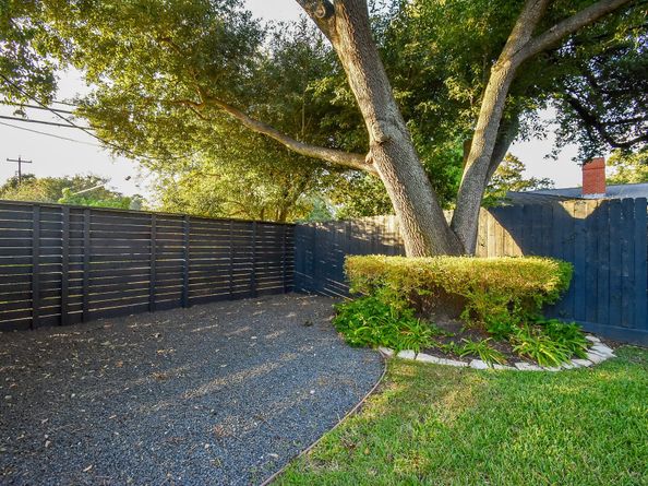 5330 Jackwood Street, Houston TX 77096