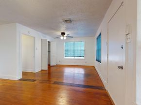 7004 Santa Maria Street, Houston TX 77023