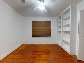 7004 Santa Maria Street, Houston TX 77023