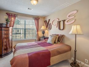 13600 Breton Ridge Street 15B, Houston TX 77070