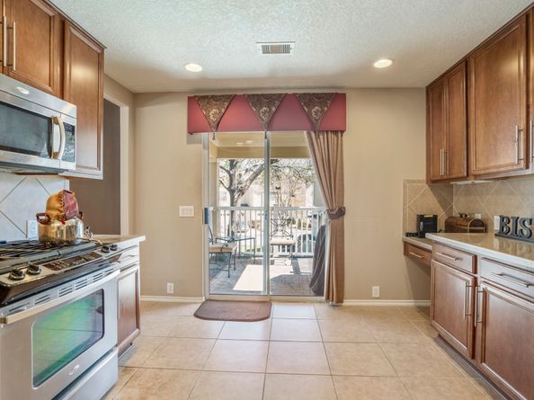 13600 Breton Ridge Street 15B, Houston TX 77070