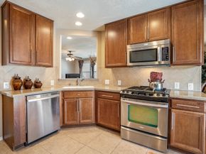 13600 Breton Ridge Street 15B, Houston TX 77070