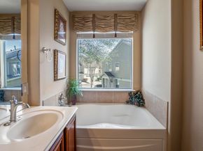 13600 Breton Ridge Street 15B, Houston TX 77070