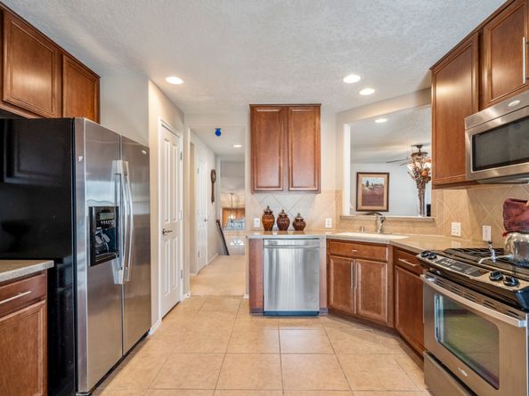 13600 Breton Ridge Street 15B, Houston TX 77070