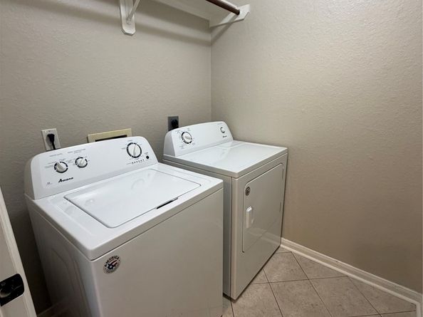 58 Shimmer Pond Pl, Conroe TX 77385