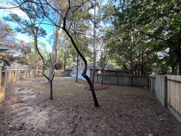 58 Shimmer Pond Pl, Conroe TX 77385