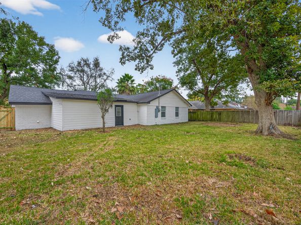 7718 Morley Street, Houston TX 77061