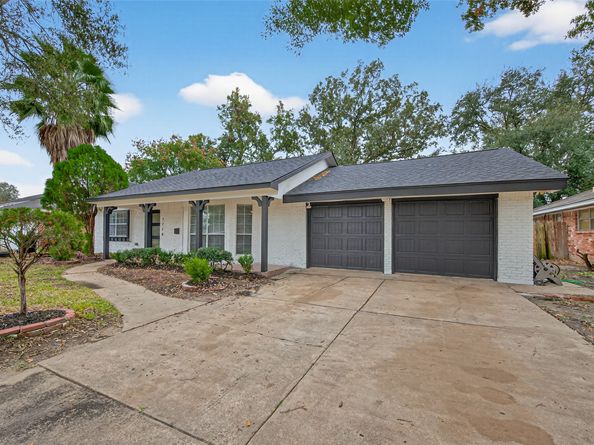 7718 Morley Street, Houston TX 77061