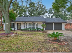 7718 Morley Street, Houston TX 77061
