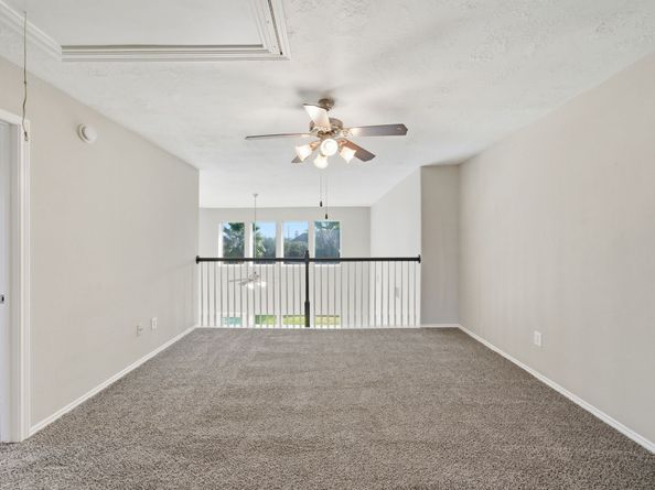 2810 Lockeridge Pines Drive, Spring TX 77386