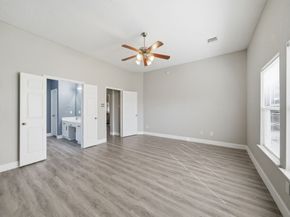 2810 Lockeridge Pines Drive, Spring TX 77386