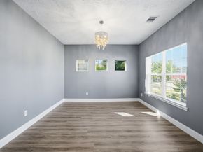 2810 Lockeridge Pines Drive, Spring TX 77386